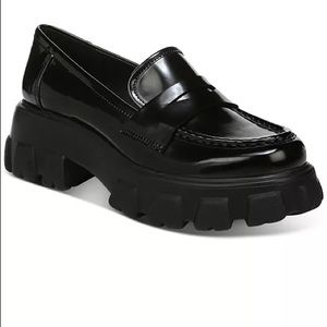 Lug sole loafers